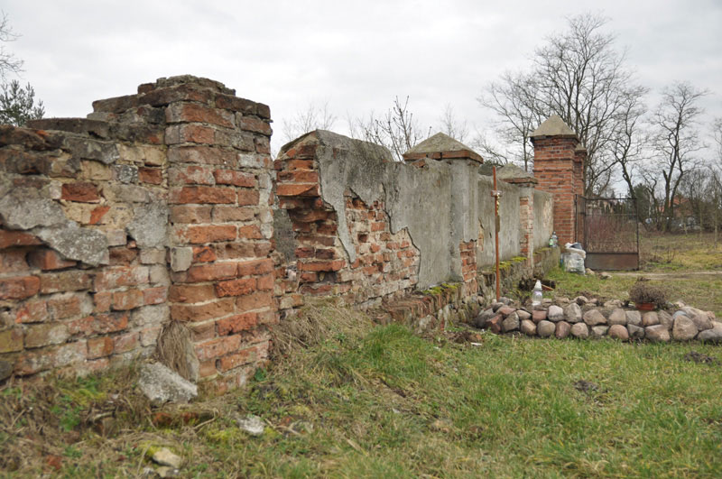 Cmentarz ewangelicko-augsburski w Brzezinach