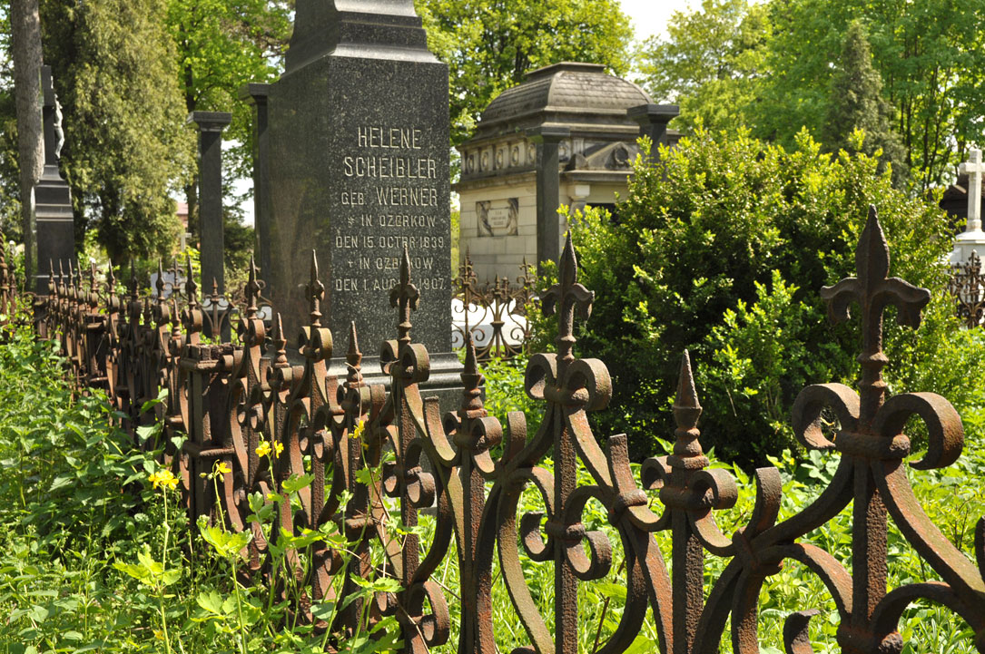 Cmentarz ewangelicko-augsburski w Ozorkowie